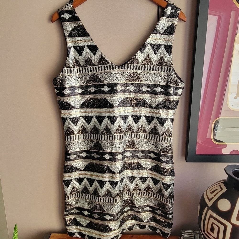 One Clothing Los Angeles Black Silver Geometric Sequin Dress Size Large New